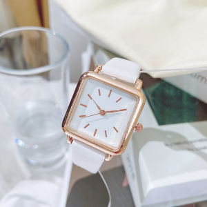 J182 Jam Tangan Analog Petak Casual n Fashion