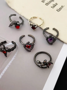 Creative Thorn And Crow Accent Rings High Quality Craftsmanship Crow Rings Stylish Rings For Durability And Shine