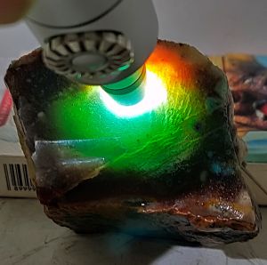 natural bahan batu bacan doko full kristal super HQ batu yg dikirim sesuai foto & video kode134