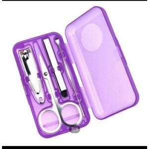 Manicure set 4 in 1 Gunting Potong Kuku Korek Kuping dan Pinset cabut bulu