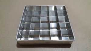 Loyang Sekat Brownies / Cake 20 X 20cm