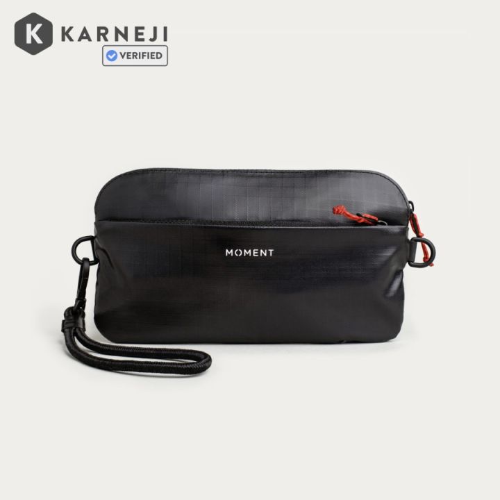 Moment Crossbody Wallet // Sling Fanny Wrist Bag Lens Photo Case