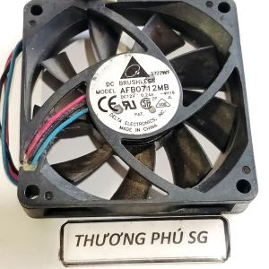 Quạt 7Cm dày 1.5Cm / Điện áp DC 12V Loại 3 dây đầu cắm 3 Pin (Quạt tháo LK)