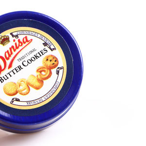 Christmas gift 【AYLMER】 1Pcs 1 12 Dollhouse Miniature Danish Cookie Blue Tin Box Set Kitchen Accessories