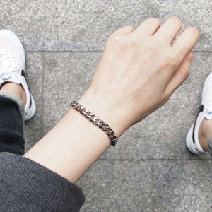 สร้อยข้อมือผู้ชายสร้อยข้อมือสร้อยข้อมือฮิปฮอปสร้อยข้อมือไทเทเนียม Titanium สร้อยข้อมือสายโซ่สร้อยข้อมือสําหรับผู้ชาย