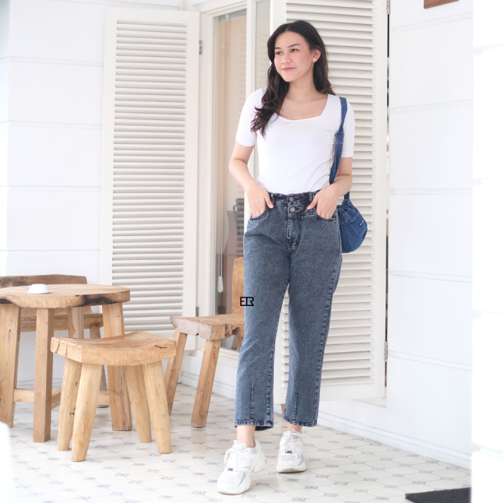 Celana Mom Jeans Baggy Highwaist Pinggang Karet Premium Mom