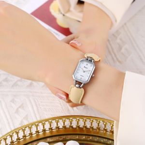 Fashionable new bracelet watch for women retro and luxurious waterproof versatile square watch