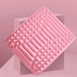 Hnann Back Stretcher Refresh Neck and Back Massager Multi-Level Adjustable Spine Board Back Stretcher Posture Corrector Back Neck Cracker for Lower Back Pain Relief