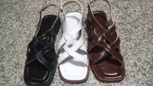 【Free Shipping】Korean Style Retro Woven Fashion Sandals 2025 Spring New Low Heel Square Toe Beach Shoes Womens Outdoor Roman Shoes