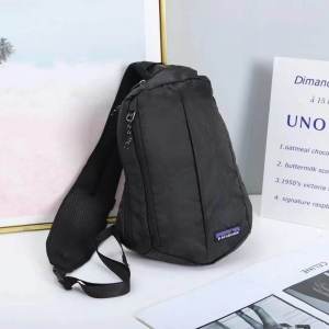 Patagonia 8L black hole diagonal bag chest bag shoulder bag mens and womens waterproof nylon storage bag ins ultra-light student outdoor sports riding bag portable folding bag crossbody bags㏇0706