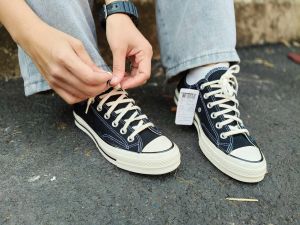 รองเท้าผ้าใบคอนเวิร์ส สินค้าลิขสิทธิ์แท้ 100% CONVERSE รุ่น CHUCK 70 OX รหัส 16-2058CBK