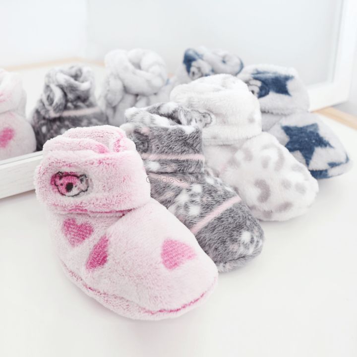 Cuddle Me Fitted Booties Sepatu Kaos Kaki Bayi Soft Booties Baby