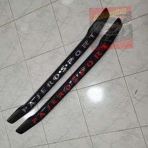 คิ้วฝากระโปรงท้าย สีดำเงา  โลโก้แดง // ดำเงา โลโก้โครเมี่ยม ดำเงาติดเองได้ไม่ง้อช่าง ไม่ยุ่งระบบไฟ ปาเจโร่ 15 - 23   PAJERO SPORT