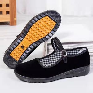 2023 ใหม่รองเท้าผ้าปักกิ่งเก่าระบายอากาศได้นุ่มแต่เพียงผู้เดียวรองเท้าทำงานสีดำรองเท้าสบาย