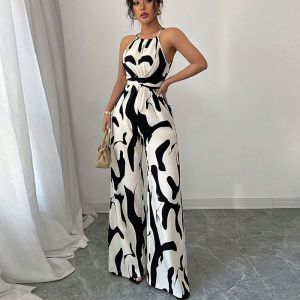 จั๊มสูทสายเอี๊ยมแขนกุดทันสมัย จั๊มสูทสายเอี๊ยมแขนกุดแบบใหม่