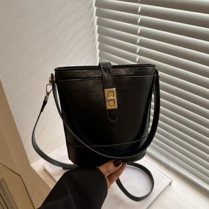 Belfoyer 【COD】กระเป๋าสะพายหนัง PU Vintageกระเป๋าถือสุภาพสตรีกระเป๋า Bucket แบบเรียบง่าย