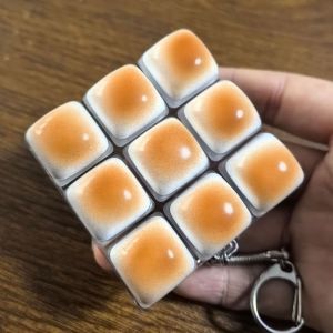 CRUSHES Caramel Bread Design Fidget Keychain DIY Keyboard Keys Button Button Keycap Keychain Clicker Sound Steamed Bread Pinch Toy Adult
