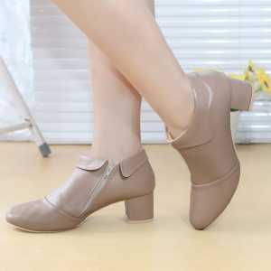 Sepatu boots wanita dewasa heels tinggi 5cm AJ 02 bahan kulit sintetis