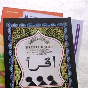 Buku Doa-Doa Iqro dan Sholat satu paket isi-3 pcs