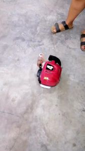 3 เครื่องตัดหญ้าแบบสะพาย 4จังหวะ สำหรับน้ำมันเครือง 2T มีระบบอีซี่สตาร์ท สำหรับการใช้งานง่าย