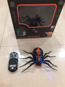 Mainan anak Laba-Laba Remote Ghost Spider