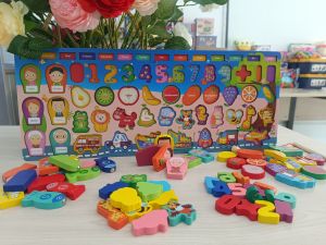 BẢNG GỖ 5 IN 1 CHO BÉ - SẢN PHẨM MONTESSORI LOẠI 1 CAO CẤP