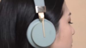 Tai nghe Bluetooth không dây qua tai Huaqiangbei có chức năng khử tiếng ồn thời lượng pin dài và âm thanh chất lượng cao cho chơi game