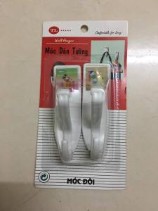 Móc dán tường siêu dính chịu lực 3 kg móc dán tường vỉ 3 cái