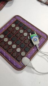 {Đủ Mẫu} Thảm Đệm Ấm Ngọc Bích Vuông 45 x 45 cm Đá Nóng Hàn Quốc Nệm Sưởi Ấm Massage Trị Liệu 220V Món Quà Sức Khoẻ
