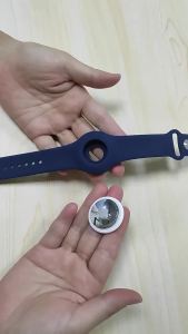 Vòng Đeo Tay AirTag Cho Trẻ Em Silicone Mềm Có Thể Điều Chỉnh Chống Thất Lạc Thiết Kế Hở Lưng Không Cản Tín Hiệu