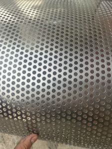 Tôn đột lỗ kẽm ( ngang 1m dài 2m dày 45zem )  Lỗ 4ly 6ly 8ly