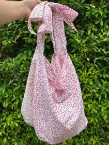 กระเป๋าลายดอกไม้ ดอกเล็ก ละมุน