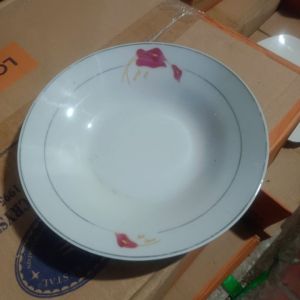Đĩa Sứ Hoa Búp Đỏ 18 cm Sâu Lòng Hàng Đẹp