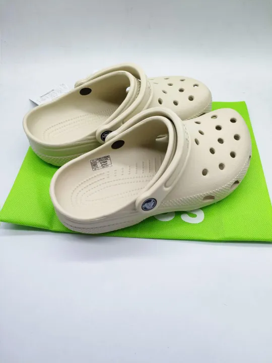 Crocs%20classic%20clog%20bone%20white%20unisex%20for%20man%20woman%20sandals%20with%20ecobag%20-%20Image%202