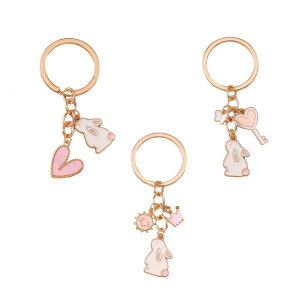 Adorable Crowned Rabbit Keychain High Quality Alloy Keychain Featuring Heart And Rabbit Accent for Fashionistas