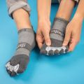 CORRECT TOES อุปกรณ์จัดรูปทรงนิ้วเท้า นำเข้า 100% จากอเมริกา. 