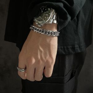 Dây Chuyền Vòng Cổ Nam Nữ Kèm Vòng Tay Nam Cuban HipHop Dạng Chuỗi Xích Đẹp Streetwear Thép Titan Cuban Đá Maxshopdoc