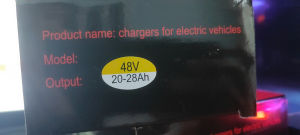 Sạc xe điện 48v-15Aah sạc tự động ngắt chống phồng bình- có đèn báo thông minh