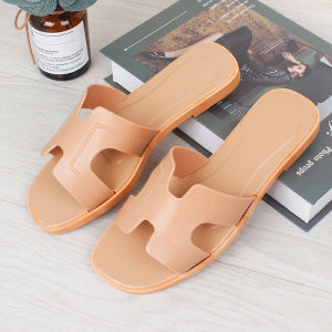 [Free Shipping] Womens Summer Flat Fashionable Slide Sandals Popular Twisted Diamond Strap Solid Color Sandals