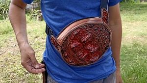 กระเป๋าโหนกจระเข้แท้ กระเป๋าสะพายข้าง หนังจระเข้ หนังควาย สำหรับความเข้มแข็ง 15 ซมสูง 9.5 cm