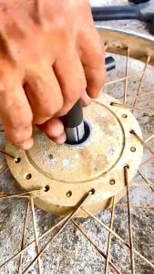 Treker Bearing Remuk Rusak Universal Kualitas Terbaik