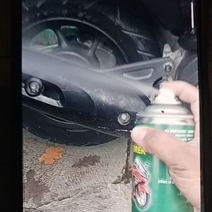 New Restorer Penghitam dan Pengkilap Motor