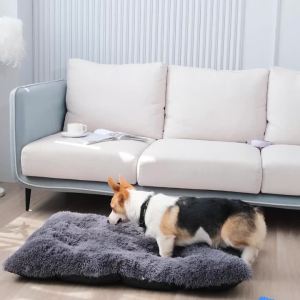 Dog Bed Comfortable Dog Kennel Thicken Sleeping Mat Flannel Plush Ultra Soft Washable Dog Cat Cushion Bed Sofa Supplies