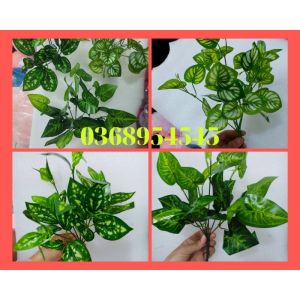 LÁ GIẢ.CỤM LÁ GIẢ DÙNG TRANG TRÍ tường cỏ nhân tạo .cắm chân gốc cây lớn làm tiểu cảnh..