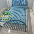 Giường sắt đơn giá rẻ đơn giản hiện đại,giường ngủ giá rẻ. 