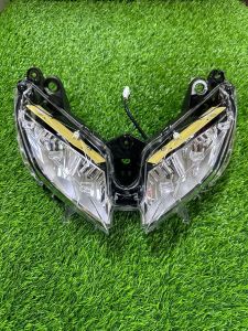 YAMAHA LC135 Fi V8 HEADLAMP ASSY 100% ORIGINAL HLY