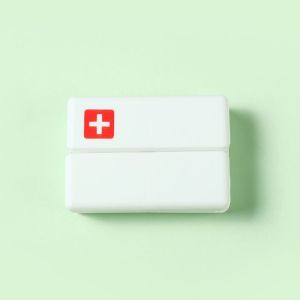 Kotak Obat Harian 7 Sekat Pill Medicine Box Magnetic Pill Box Organizer Kotak Penyimpanan Obat