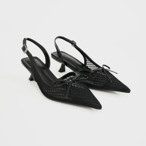 MellowCo รองเท้าส้นสูงหัวแหลม ผ้าตาข่าย High heels รุ่น Call Me Camellia M4-A5014