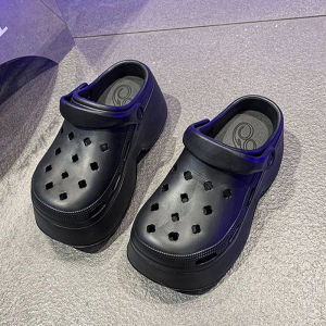 Lishops มาใหม่จ้า รองเท้าหัวโตแฟชั่นเสริมส้นให้แบบจุกๆ รุ่นนี้ทรงสวย กันลื่นแน่น มีให้เลือก 5 สี น้ำหนักเบามาก สั่งเลยสินค้าพร้อมส่ง ของหมดรอของนานมาก