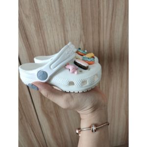 Dép sục classic màu trắng cho bé giầy siêu nhẹ- TẶNG KÈM 12sticker